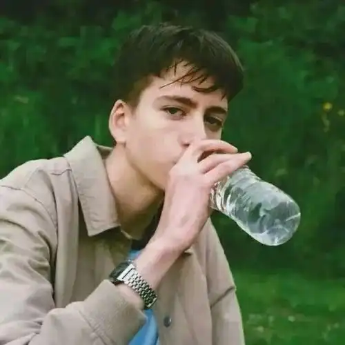 6686体育签约作者香如紫墨