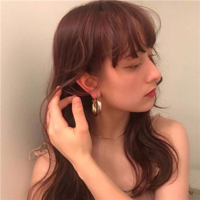 6686体育铜牌作者Victoria