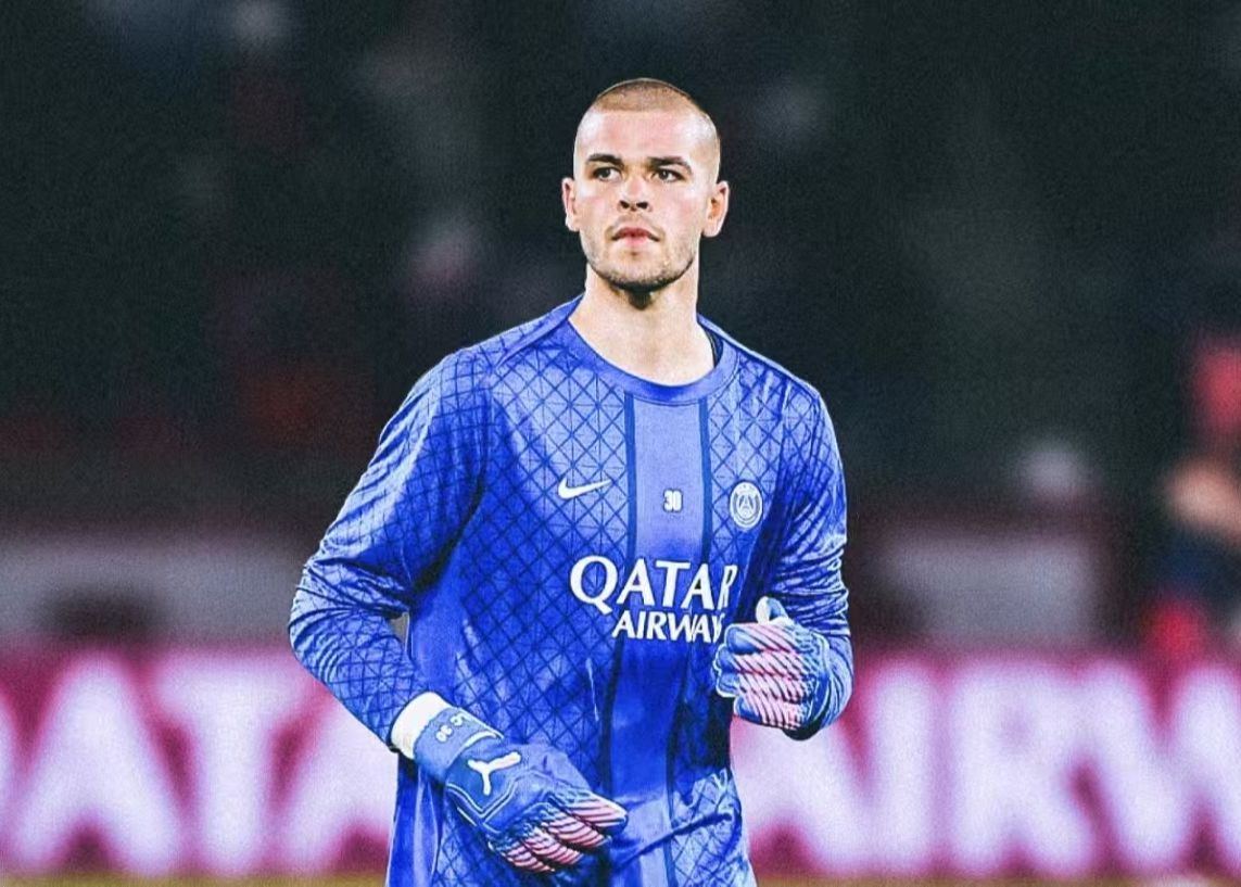 Chevalier: Achraf là hậu vệ phải xuất sắc nhất thế giới và tôi đang dần cải thiện vị thế thi đấu của mình