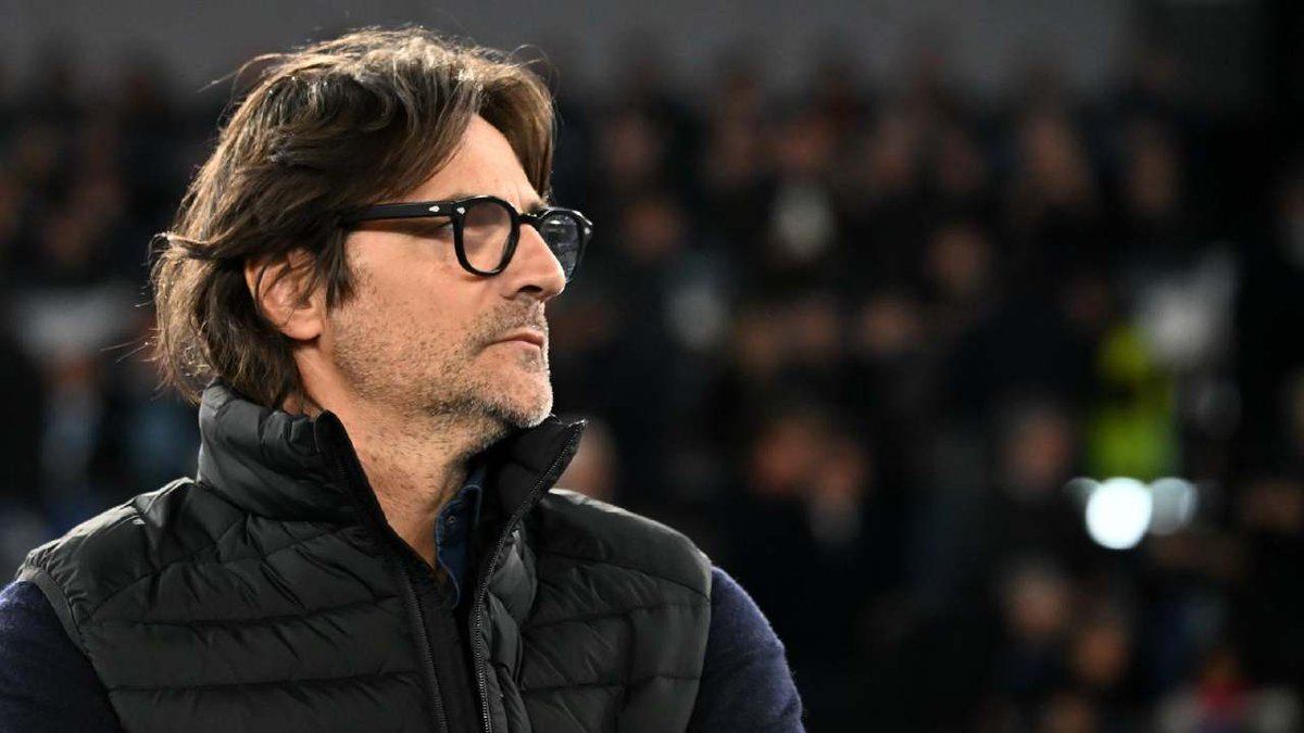 Di Marzio: Fiorentina quyết để Vanoli tiếp quản sau trận thua Mainz