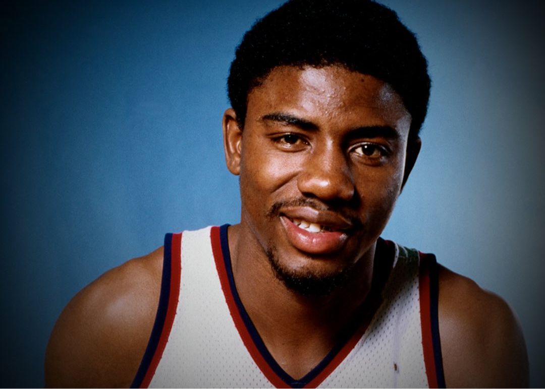 Viola Official: Gửi lời chia buồn tới cha của Richardson, cựu bảo vệ NBA Michael