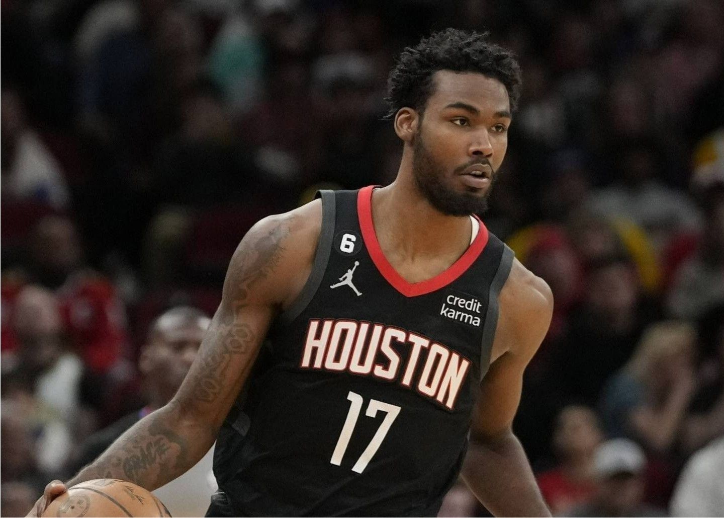 Uduka nói về chấn thương của Ethan: Thật đáng tiếc, nhưng may mắn là anh ấy sẽ không phải nghỉ thi đấu hết mùa giải như Bill.