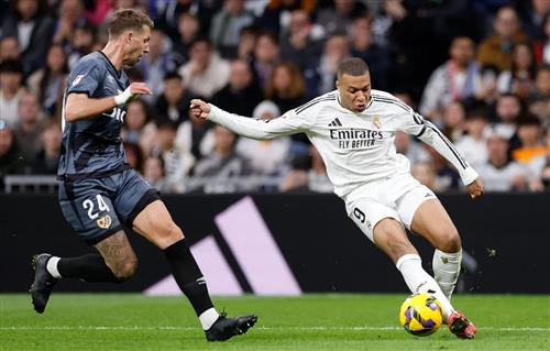 Real Madrid đấu với Rayo Vallecano