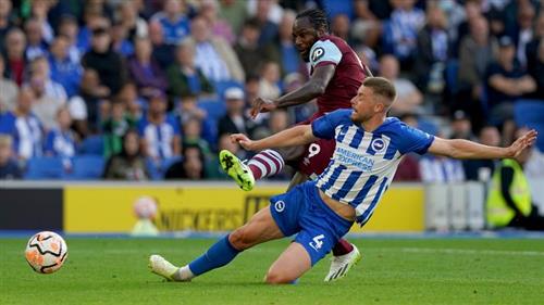 Brighton đấu với West Ham United