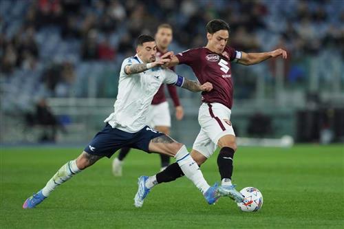 Lazio đấu với Torino