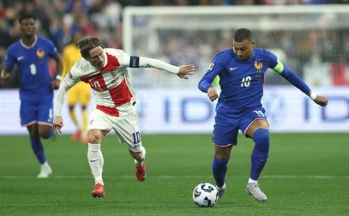 Pháp vs Croatia