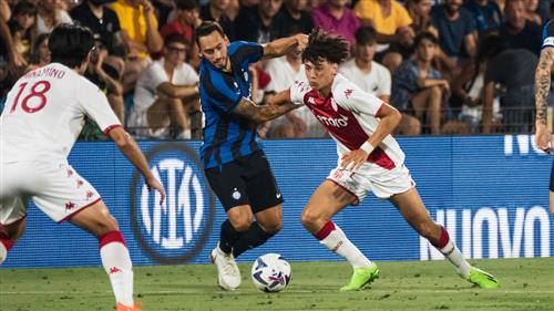 Inter Milan đấu với Monaco