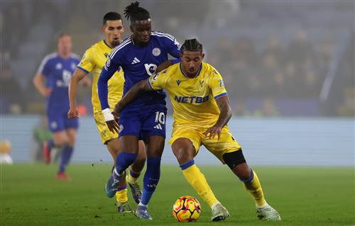 Leicester City đấu với Crystal Palace